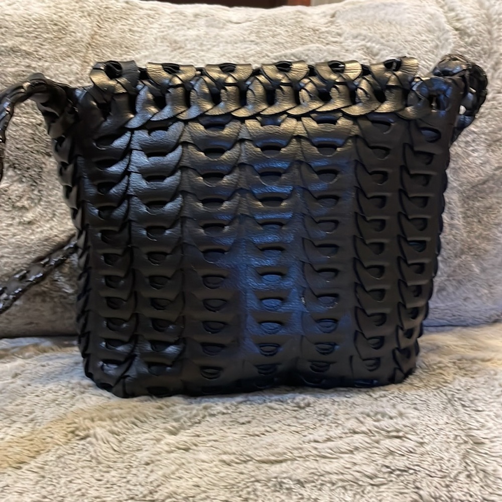 Black Woven Purse - Picture 7 of 9